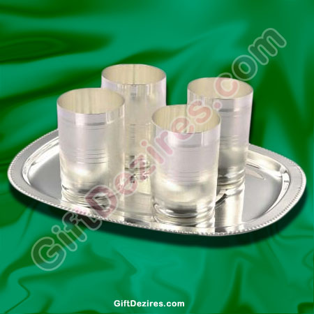Silver Gift Items - Set of 4 Glasses with Tray